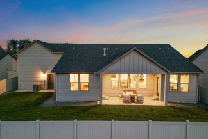 124-web-or-mls-Elm-Twilight-65