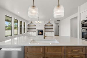 27-web-or-mls-1805-N-Black-Elm-27